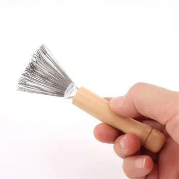 1 ШТ. Деревянная расческа для деликатной очистки Съемная щетка для волос Ручка для инструмента для чистки расчески Встроенный Инструмент для чистки сломанных волос 4