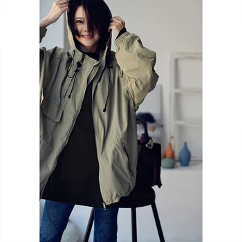MICOCO W8817C Корейская версия повседневной красивой куртки-карго в стиле бойфренда, свободная куртка на молнии с капюшоном hardshell