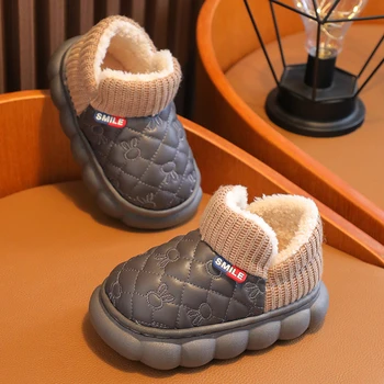 Детская обувь с хлопковой подкладкой; Новинка зимы 2023 года; Тапочки для девочек и мальчиков; Простая детская повседневная обувь на нескользящей платформе в британском стиле;